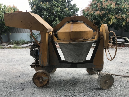 ขายโม่ผสมปูนตัวใหญ่พร้อมมอเตอร์2สาย3แรง Line:Jiraroj2909