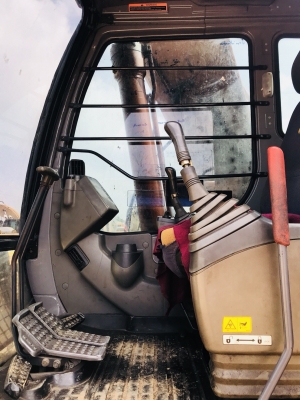 ขายด่วน!! HITACHI ZX210LC สภาพสวยค่ะ