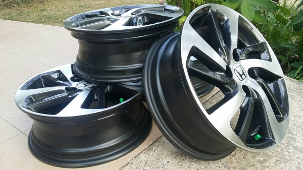 ล้อแม็กเก๋งฮอนด้า 4รู100