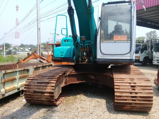 ขายด่วนรถแบคโฮ KOBELCO 200 มาคสิคซุปเปอร์ รถสวย พร้อมใช้งาน