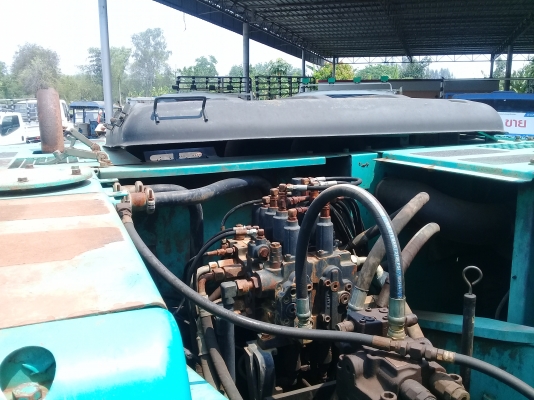 ขายด่วนรถแบคโฮ KOBELCO 200 มาคสิคซุปเปอร์ รถสวย พร้อมใช้งาน