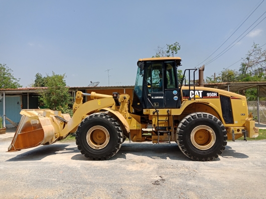 รถญี่ปุ่นเกรดA ขายถูก CAT 950H รุ่นใหม่ สภาพสวย ปี2012 นำเข้าจากญี่ปุ่น โทร.090-986-2521 อ๊อบ