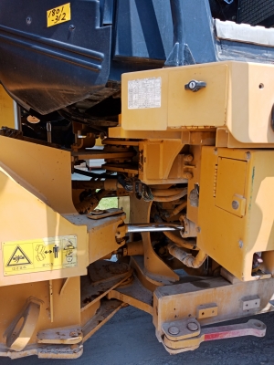 รถญี่ปุ่นเกรดA ขายถูก CAT 950H รุ่นใหม่ สภาพสวย ปี2012 นำเข้าจากญี่ปุ่น โทร.090-986-2521 อ๊อบ