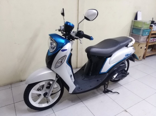ขายYamaha Fino125 รุ่นPremium Deluxe หัวฉีดปี59 รถเดิมๆสวยๆ ขายYamaha Fino125 รุ่นPremium Deluxe หัวฉีดปี59 รถเดิมๆสวยๆ