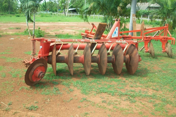 ขายผานพรวน266ttfirstใช่กับรถไถ70แรงขึ้น