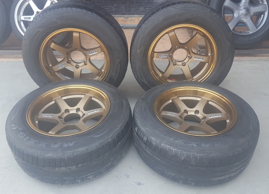 ล้อใหม่TE37 ขอบ18 กว้าง9.5+10.5 ยางปี15  4 ล้อ