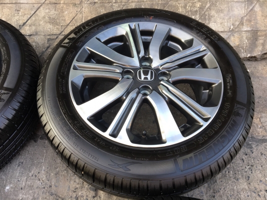 ล้อแม็กสภาพป้ายแดง Honda City 2017 ขอบ 15 พร้อมยาง 175-65-15 ปี 17 แม็กสวย ดอกหนานิ่มทุกเส้น ล้อแม็กสภาพป้ายแดง Honda City 2017 ขอบ 15 พร้อมยาง 175-65-15 ปี 17 แม็กสวย ดอกหนานิ่มทุกเส้น