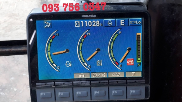 ขายรถแบคโฮ เก่านอก ซื้อจากห้างฯ Komatsu pc200-8N1 ขายรถแบคโฮ เก่านอก ซื้อจากห้างฯ Komatsu pc200-8N1