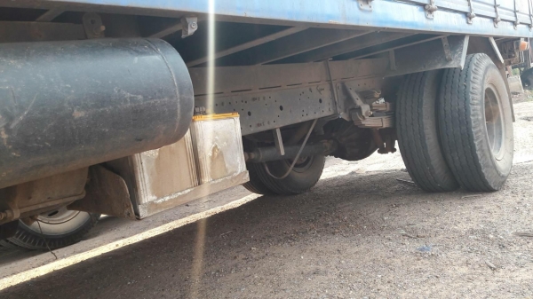 รถหกล้อ Isuzu รุ่นNKR