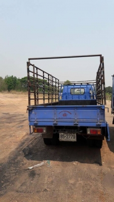 รถหกล้อ Isuzu รุ่นNKR รถหกล้อ Isuzu รุ่นNKR