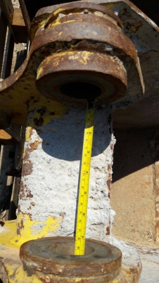 ขายบุ้งกี๋  เก่านอก  สำหรับขุดไซค์ 40/50  สลัก 50 มิล  ซอกแขน 18 cmปากกว้าง 53 cm     ขายราคาถูก