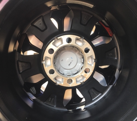 ล้อแม็กป้ายแดง TOYOTA REVO TRD ขอบ 17 พร้อมยางป้ายแดง Dunlop 265-65-17