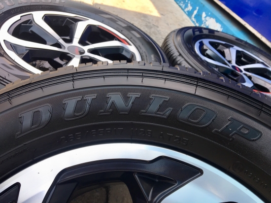 ล้อแม็กป้ายแดง TOYOTA REVO TRD ขอบ 17 พร้อมยางป้ายแดง Dunlop 265-65-17