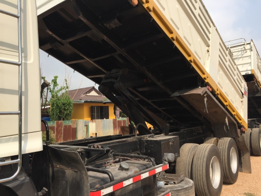 ขายรถพ่วง HINO 380 เฟืองช้า ปลายปี 53 รถวิ่งวัสดุก่อสร้างใกล้ๆ ไมล์น้อย สภาพเดิมๆ