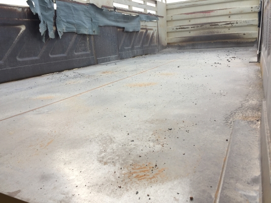 ขายรถพ่วง HINO 380 เฟืองช้า ปลายปี 53 รถวิ่งวัสดุก่อสร้างใกล้ๆ ไมล์น้อย สภาพเดิมๆ