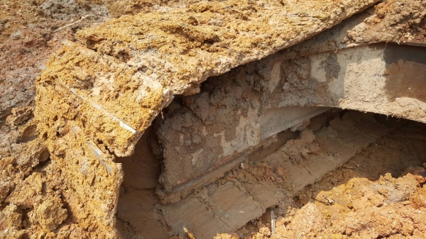 ขาย แบคโฮ KOMATSU PC200-7 เพิ่งจดทะเบียนปี 60 เครื่องดี ปั้มดี ช่วงล่างเต็ม ไฟฟ้าครบ เอกสารเล่มทะเบียนครบพร้อมโอน