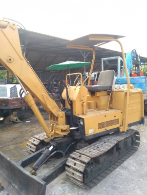 รถแบคโฮ YANMAR PC30 รถเก่านอกพึ่งนำเข้ามา ยังไม่เคยใช้งานในไทย ชั่วโมงการทำงาน 1000+ ชั้วโมง เครื่อง
