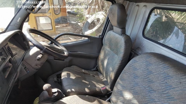 FROM JAPAN หัวเก๋งรถบรรทุก4ล้อใหญ่ ,6ล้อเล็ก /CABIN MITSUBISHI CANTER รุ่น: FB511B  (มีขาหลัง/รุ่นยกหัวไม่ได้) ราคาเพียง 35,000 บาท