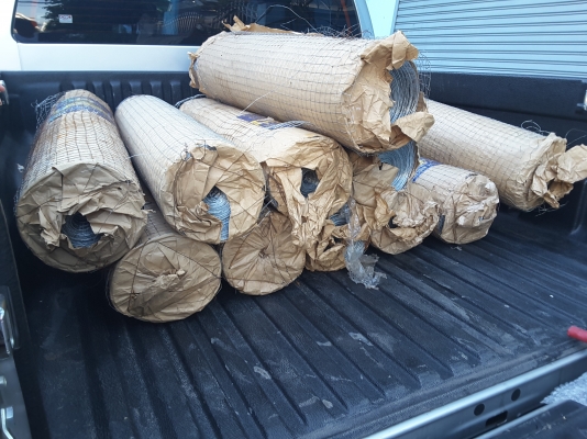 ลวดตาข่ายล้อมไก่ยาว 30 เมตร