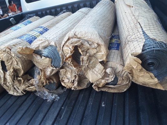 ลวดตาข่ายล้อมไก่ยาว 30 เมตร