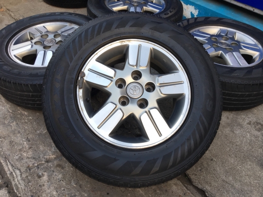 ล้อแม็ก Toyota Vigo ขอบ 15 พร้อมยาง 215-70-15 ปี 14