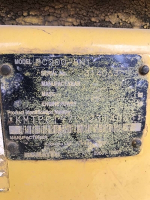 ขาย 1,790,000 KOMATSU pc 200-8 N 1 ทำงาน 9,000 ชม.ไฟฟ้าครบ เครื่องดีมาก ปั้มแรงมาก เอวแน่น ช่วงล่างเต็ม รถทำงานอยู่ เอกสารอินวอยทร์ รถอยู่ อ่างทอง 090-772-3710 090-772-3708