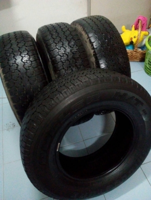 245/70R16   BRIDGESTONE DUELER H/T689  ชุด 4 เส้น   โทร.081-427-3941  ไอดีไลน์ 0814273941