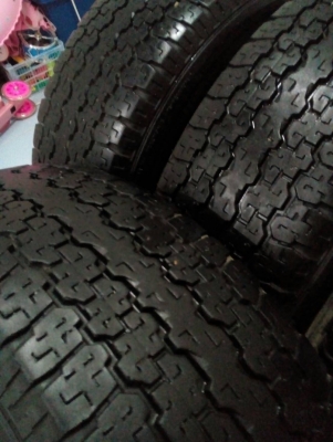 245/70R16   BRIDGESTONE DUELER H/T689  ชุด 4 เส้น   โทร.081-427-3941  ไอดีไลน์ 0814273941