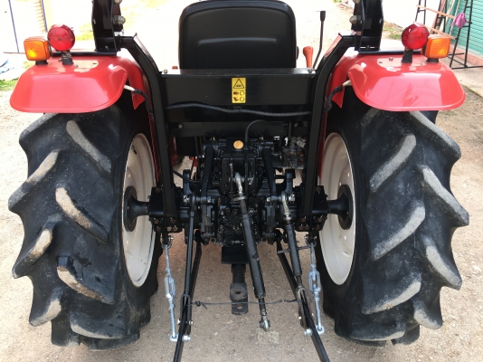 ขาย ยันม่าร์ EF393T พร้อมใบดัน ยางดี4เส้น เครื่องแน่น  ปี57