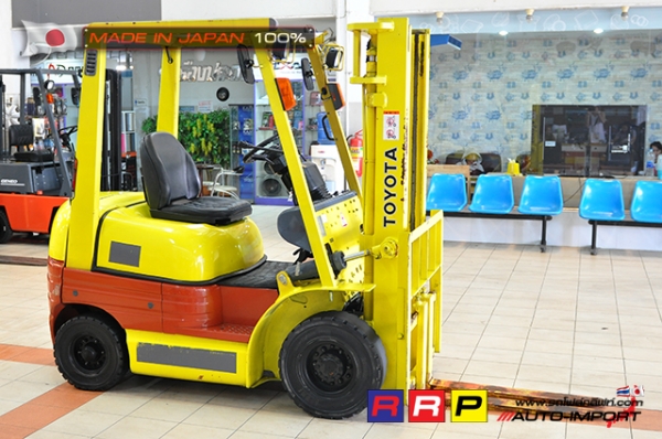 ขายรถโฟล์คลิฟท์มือสอง TOYOTA รุ่น 6FGL15-33692 นำเข้าจากประเทศญี่ปุ่น 100\% ไม่เคยใช้งานในไทย ขายรถโฟล์คลิฟท์มือสอง TOYOTA รุ่น 6FGL15-33692 นำเข้าจากประเทศญี่ปุ่น 100\% ไม่เคยใช้งานในไทย