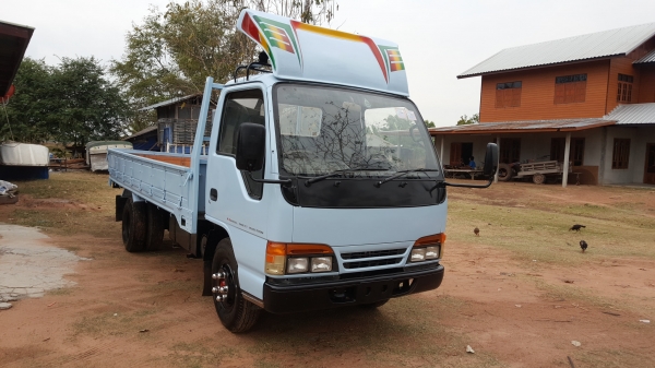 ขาย 6 ล้อ isuzu 110 เเรงม้า ปี 38 สภาพนางฟ้า รถห้างเเท้มือเดียว