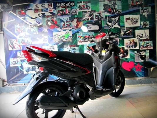 gt125 2016 สีดำแดง รถเครื่องดี สีสวย 29900