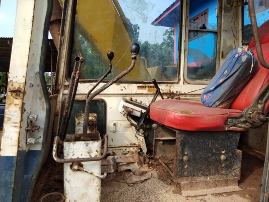 Komatsu 120-3 เครื่อง6BF ปั้มเดิม โซ่บางๆ โรลเลอรสวย ตามสภาพ