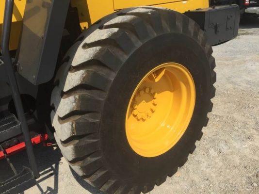 รถญี่ปุ่นเกรดA ขายถูก KOMATSU WA100-5 สภาพสวย นำเข้าจากญี่ปุ่น โทร.090-986-2521 อ๊อบ