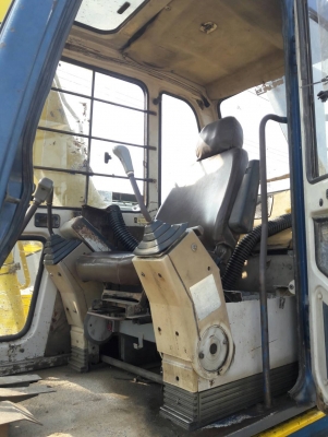 รถบ้านฝากขายจ้า..KOBELCO SK120-1  มาร์คทรี  เก่าใน  สภาพดี  แทรคใหญ่  ปลายยาวพิเศษ  เครื่องปั๊มดี  ไฟฟ้าครบ  เอกสารอินวอย  โทร 089-3818694  ดวงนภา