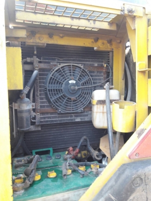 รถบ้านฝากขายจ้า..KOBELCO SK120-1  มาร์คทรี  เก่าใน  สภาพดี  แทรคใหญ่  ปลายยาวพิเศษ  เครื่องปั๊มดี  ไฟฟ้าครบ  เอกสารอินวอย  โทร 089-3818694  ดวงนภา