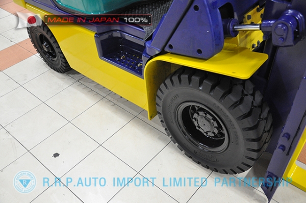 ขายรถโฟล์คลิฟท์มือสอง KOMATSU รุ่น FD15C-16-619696 นำเข้าจากประเทศญี่ปุ่น 100\% ไม่เคยใช้งานในไทย