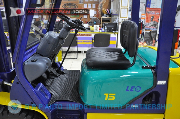 ขายรถโฟล์คลิฟท์มือสอง KOMATSU รุ่น FD15C-16-619696 นำเข้าจากประเทศญี่ปุ่น 100\% ไม่เคยใช้งานในไทย