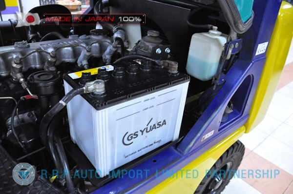 ขายรถโฟล์คลิฟท์มือสอง KOMATSU รุ่น FD15C-16-619696 นำเข้าจากประเทศญี่ปุ่น 100\% ไม่เคยใช้งานในไทย