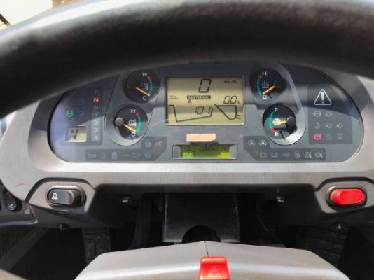 ขายรถตักล้อยาง KOMATSU WA470-6 ปี 2010 รถนอกนำเข้าจากญี่ปุ่น สภาพสวยพร้อมใช้ มีVDOการทำงานครับ