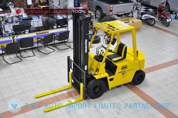 ขายรถโฟล์คลิฟท์มือสอง KOMATSU รุ่น FG20-7-101824 นำเข้าจากประเทศญี่ปุ่น 100\% ไม่เคยใช้งานในไทย