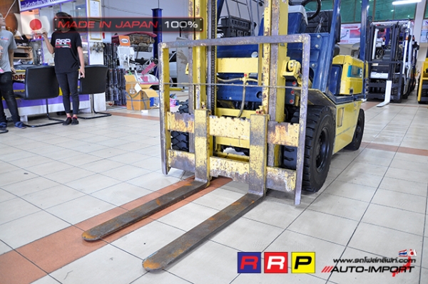 ขายรถโฟล์คลิฟท์มือสอง KOMATSU รุ่น FD15H-15-333480 นำเข้าจากประเทศญี่ปุ่น 100\% ไม่เคยใช้งานในไทย