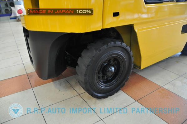 ขายรถโฟล์คลิฟท์มือสอง TCM รุ่น FVD15Z15-4260867 นำเข้าจากประเทศญี่ปุ่น 100\% ไม่เคยใช้งานในไทย