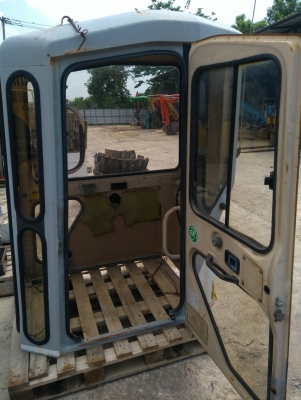 หัวเก๋งรถแบคโฮ CAT ของเก่านอกนำเข้า ใส่ PC30, 40 KOMATSU, KOBELCO ได้ สภาพสวย พร้อมใช้