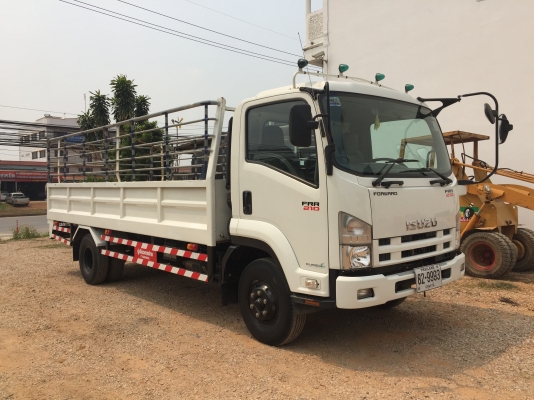 ขายหกล้ออิซุ FRR 210แรง ปลายปี 57 รหัส DT กระบะเหล็กคอกแป๊ปยาว 5.60 เมตร ไมล์สามหมื่น สภาพป้ายแดง