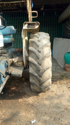 รถไถฟรอด 77 รถไถฟรอด 77