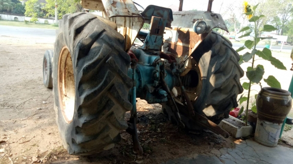 รถไถฟรอด 77 รถไถฟรอด 77