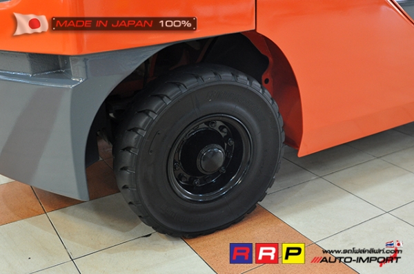 ขายรถโฟล์คลิฟท์มือสอง TOYOTA รุ่น 8FG25-12825 นำเข้าจากประเทศญี่ปุ่น 100\% ไม่เคยใช้งานในไทย