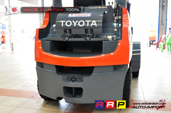 ขายรถโฟล์คลิฟท์มือสอง TOYOTA รุ่น 8FG25-12825 นำเข้าจากประเทศญี่ปุ่น 100\% ไม่เคยใช้งานในไทย