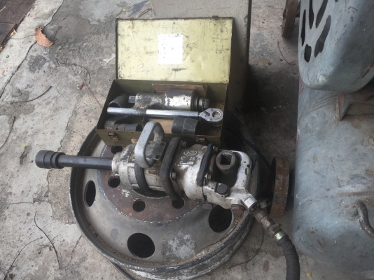 ปั้มลม - บล็อคลม 1นิ้ว ยี่ห้อ koken พร้อมบล็อคทด